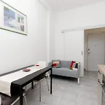 Crespi13 Loft, Metro A 3 Min شقة *