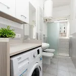 Crespi13 Loft, Metro A 3 Min * ميلان