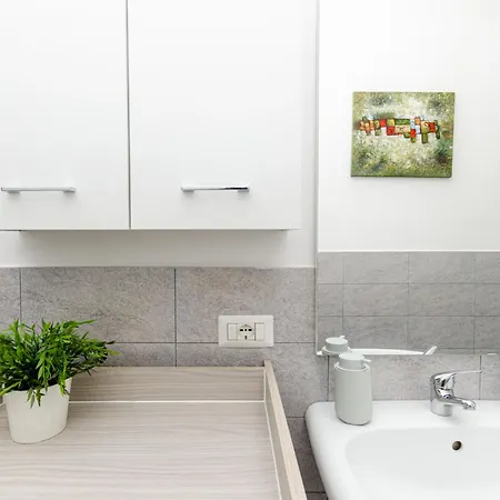 Appartement Vivimihome - Crespi House A 3 Minuti Dalla Metro *