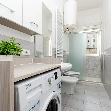 Vivimihome - Crespi House A 3 Minuti Dalla Metro * Milaan