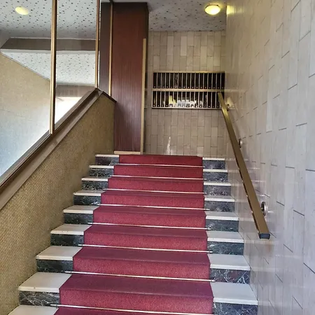 Apartment Vivimihome - Crespi House A 3 Minuti Dalla Metro *